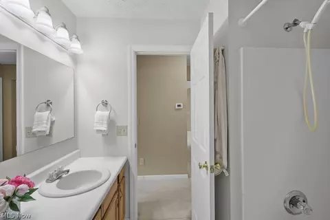 6514 Candlestick Ave NE, Canton, OH 44721 photo 33