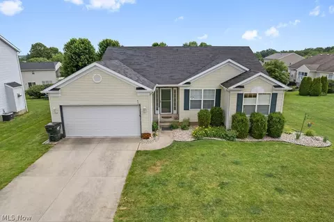 6514 Candlestick Ave NE, Canton, OH 44721