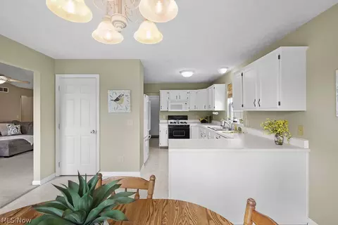 6514 Candlestick Ave NE, Canton, OH 44721 photo 10