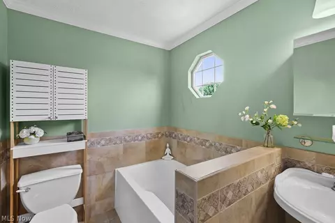6514 Candlestick Ave NE, Canton, OH 44721 photo 25