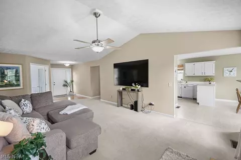 6514 Candlestick Ave NE, Canton, OH 44721 photo 8