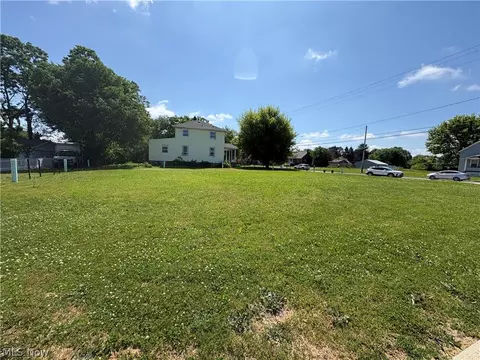 2343 N Ridge Rd E, Lorain, OH 44055 photo 5