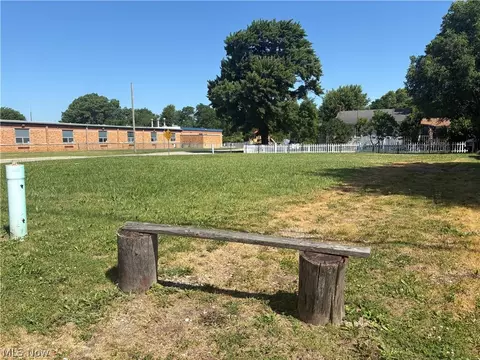 2343 N Ridge Rd E, Lorain, OH 44055