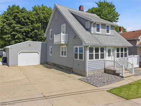 Exterior - 214 Lake Ave, Ashtabula, OH 44004 photo 7 of 7