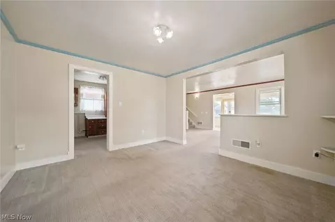 Living - 214 Lake Ave, Ashtabula, OH 44004 photo 1 of 3
