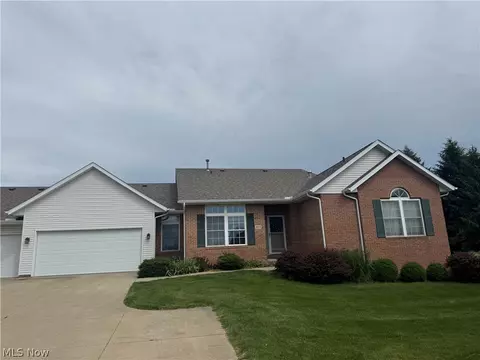 2457 Barrington Way #317, Wooster, OH 44691