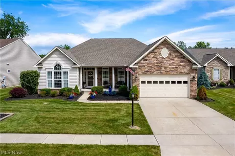 39178 Hawthorne Dr, Avon, OH 44011