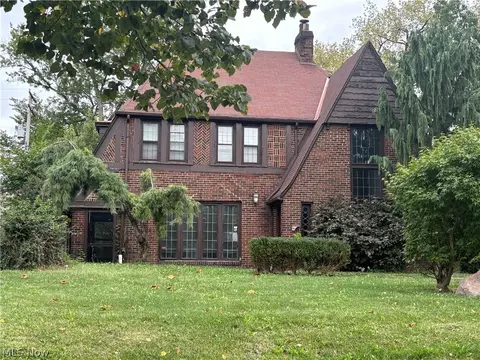3113 Ludlow Rd, Shaker Heights, OH 44120