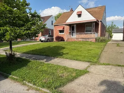 4141 W 57th St, Cleveland, OH 44144