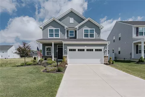 23558 Daisey Dr, Columbia Station, OH 44028