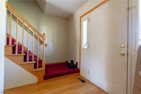 Entry Way - 6246 Marelis Ave NE, Canton, OH 44721 photo 1 of 1