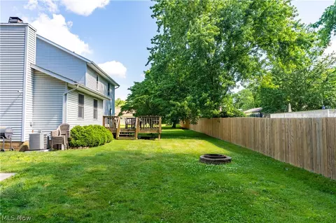 Exterior - 6246 Marelis Ave NE, Canton, OH 44721 photo 6 of 8