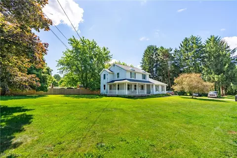 Exterior - 6246 Marelis Ave NE, Canton, OH 44721 photo 5 of 8