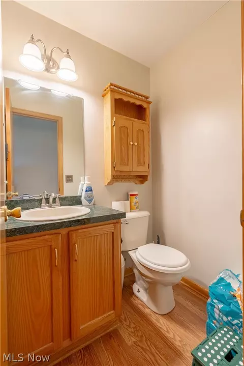 Bath - 6246 Marelis Ave NE, Canton, OH 44721 photo 1 of 4