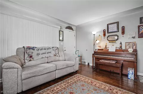 Other - 638 Brandon Ave, Struthers, OH 44471 photo 3 of 10