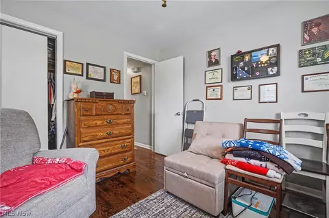 Bedroom - 638 Brandon Ave, Struthers, OH 44471 photo 3 of 4