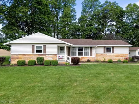 26 Harclay Ct, Hayesville, OH 44838