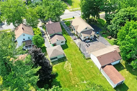 View/Area - 722 5th St, Struthers, OH 44471 photo 3 of 3