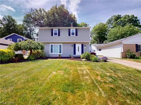 4792 Geraldine Rd, Richmond Heights, OH 44143