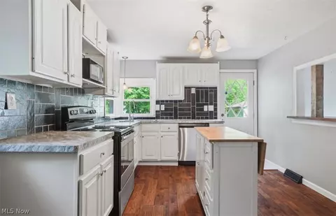Kitchen - 1403 Carson Rd, Ashtabula, OH 44004 photo 2 of 2