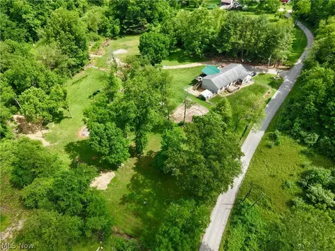 78560 Kinsey Orchard Rd, Freeport, OH 43973