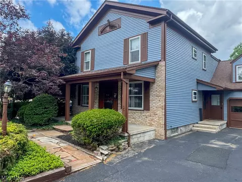 Exterior - 32 Romaine Ave, Boardman, OH 44512 photo 3 of 6