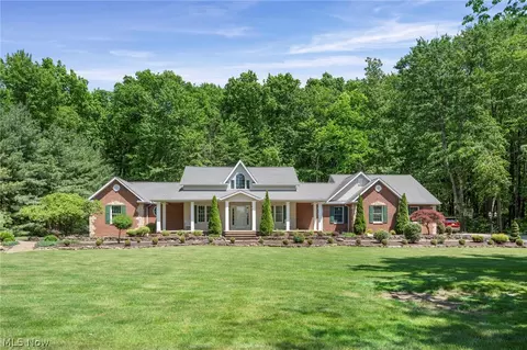 167 Rebecca Ln, Brunswick, OH 44212