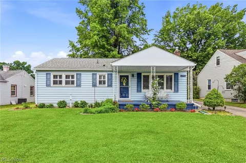 2780 Brunswick Rd, Youngstown, OH 44511