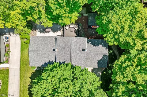 View/Area - 865 Old Spring Rd, Copley, OH 44321 photo 2 of 3