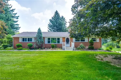 4710 Brunnerdale Ave NW, Canton, OH 44718