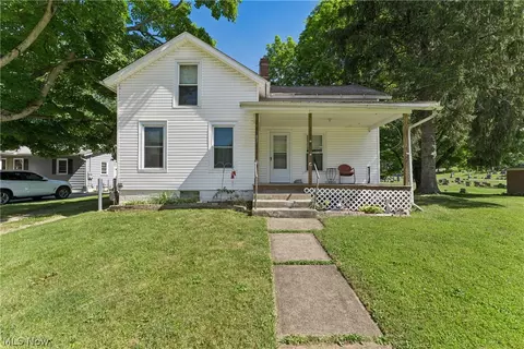 83 E Main St, Seville, OH 44273