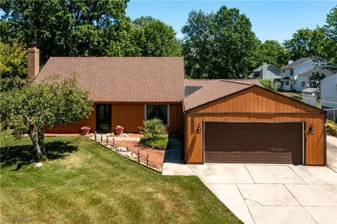 2565 Abbe Rd, Sheffield Village, OH 44054