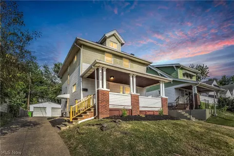 4915 E 88th St, Garfield Heights, OH 44125