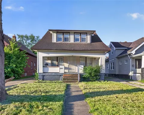 11312 Dove Ave, Cleveland, OH 44105
