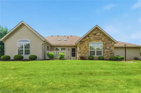 3038 Mahogany Run Cir NW, North Canton, OH 44720