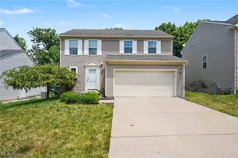 8794 Kelly Ln, Streetsboro, OH 44241