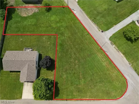 548 Thomas Rd, Lisbon, OH 44432
