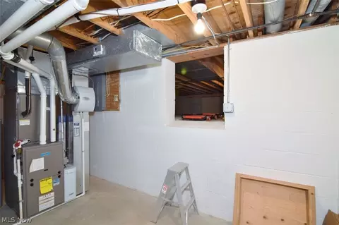 1585 Hemlock Dr, Ashtabula, OH 44004 photo 35