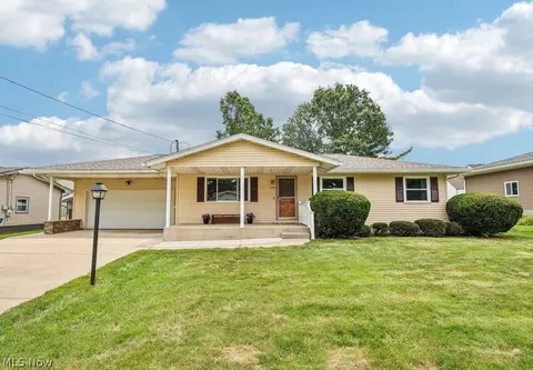 2758 Shellhart Rd, Norton, OH 44203