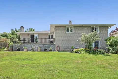 Exterior - 7159 Rustic Oval, Independence, OH 44131 photo 6 of 7