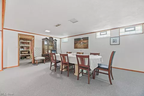 Dining - 7159 Rustic Oval, Independence, OH 44131 photo 5 of 6