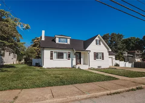 3517 Cadillac Dr, Parkersburg, WV 26104