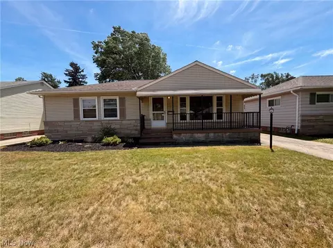 4406 Urban Dr, Cleveland, OH 44121