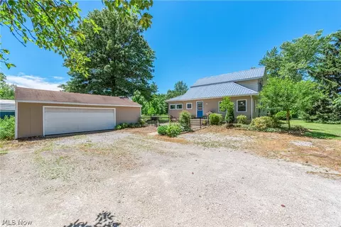 50695 State Route 18, Wellington, OH 44090