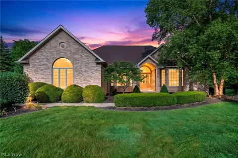 7397 Cherry Hill Ln, Broadview Heights, OH 44147