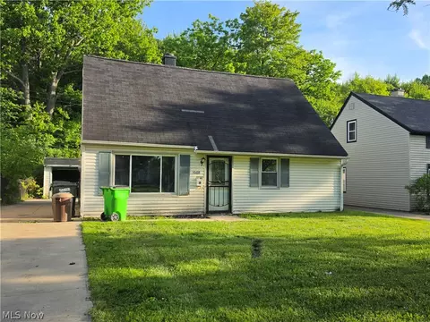 19418 Meadowlark Ln, Warrensville Heights, OH 44128
