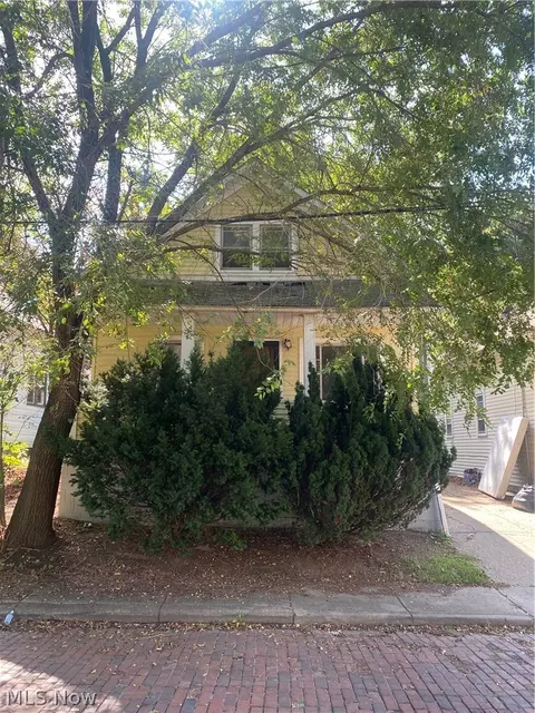6618 Collier Ave, Cleveland, OH 44105