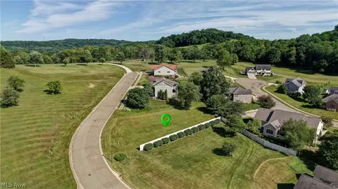 Goshen Glen Drive Se, New Philadelphia, OH 44663