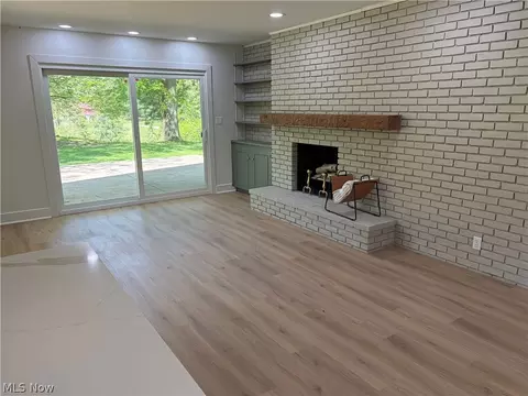 Living - 113 Conifer Cir, Wheeling, WV 26003 photo 1 of 2