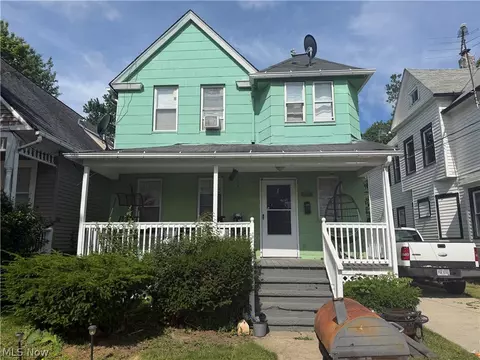 2028 W 104th St, Cleveland, OH 44102